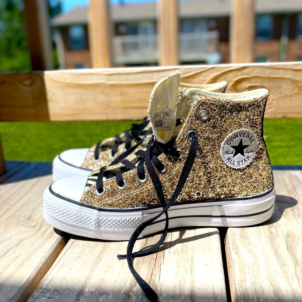 Custom Chuck Taylor All Star Lift
Platform Glitter By You